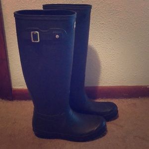 Women’s hunter boots